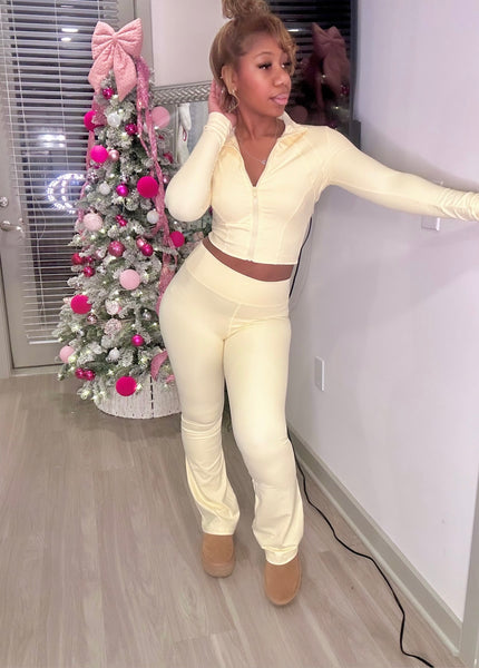 Flare me out Set (Butter Yellow)